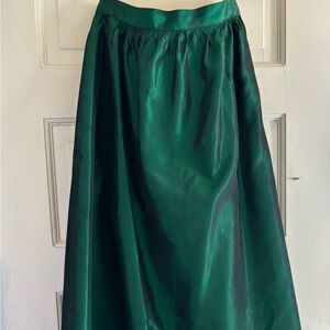 ☘️ Vintage 80s Emerald Green satin taffeta  midi / maxi skirt Sz Sm ☘️